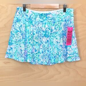 NWT Lilly Pulitzer Corrine Skort UPF 50 Womens Sz M Surf Blue Pink White Lined.